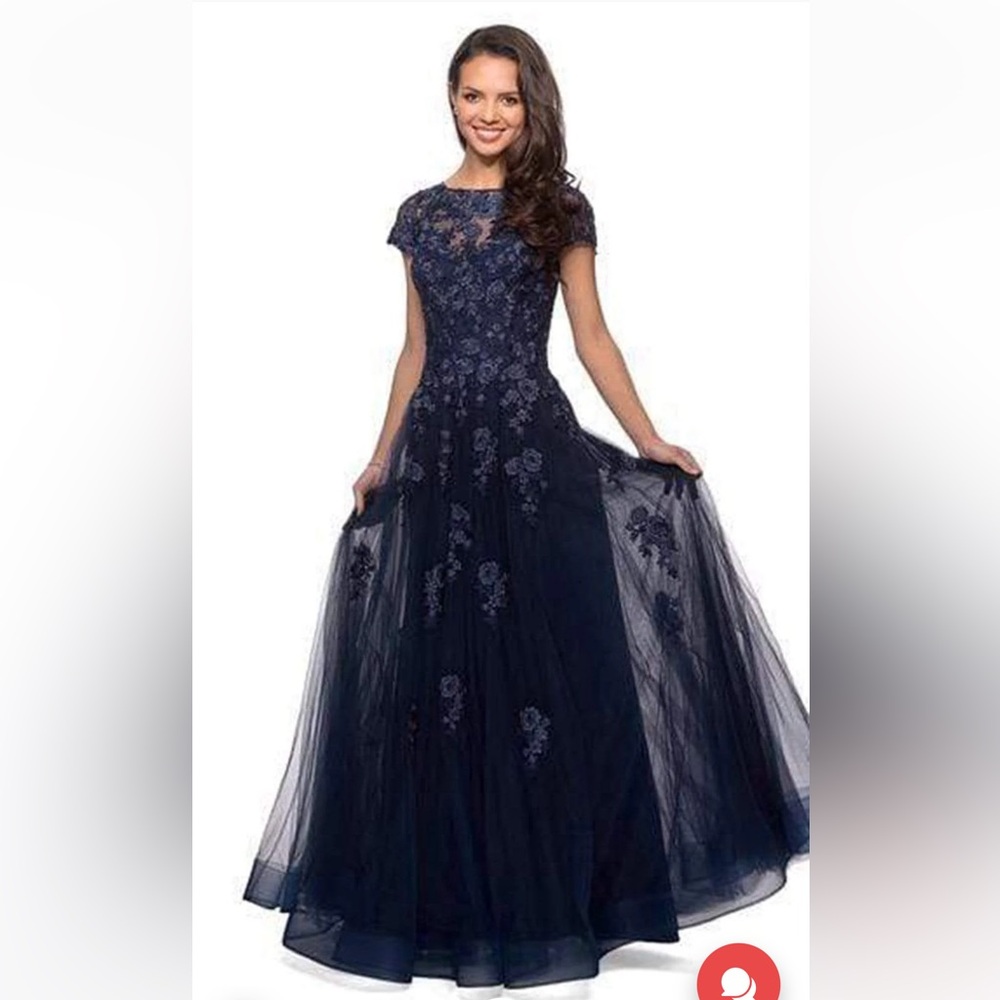 NWT LA FEMME Embellished Mesh A-Line Gown in Navy blue Size 14